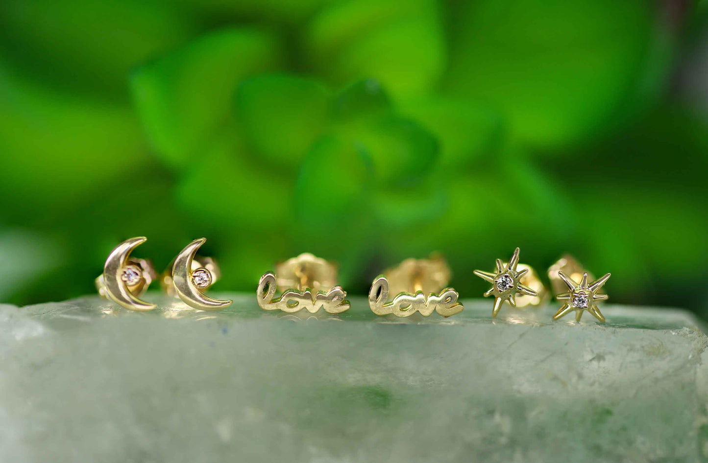 Signature 14K Gold "Use your Words" Love Studs
