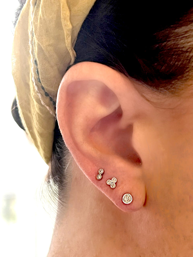14K White Gold Single Diamond Stud Earring